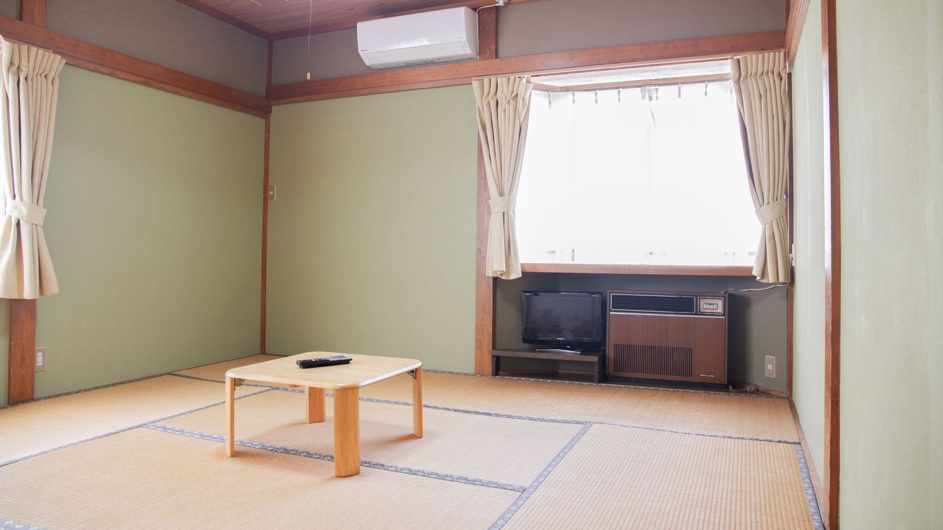 客室 上越国際スキー場 JOETSU 見晴館